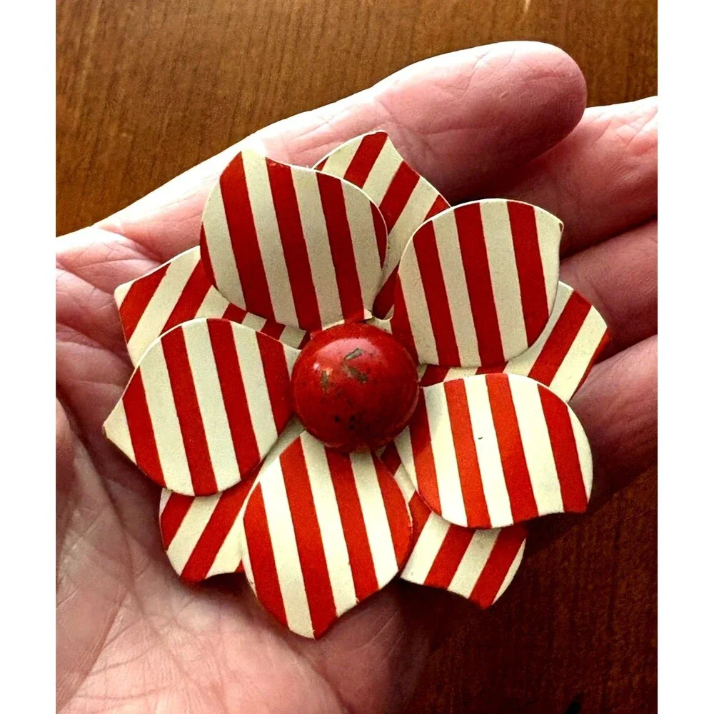 Vintage Red & White Enamel Flower Brooch Costume Jewelry
